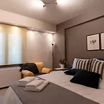 Elpiniki's Апартаменты *