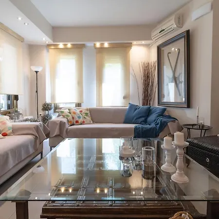 아파트 Elpiniki's