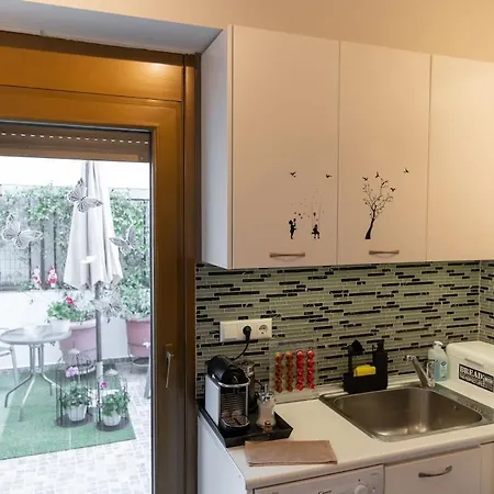 Apartament Elpiniki's Larissa